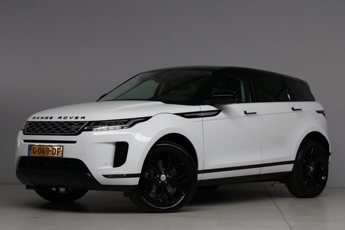 Land Rover Range Rover Evoque - 2.0 P200 AWD Hello Edition | meridian sound | achteruitrijcamera | apple carplay | stoel/s - AutoWereld.nl