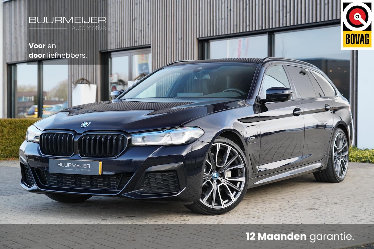 BMW 5-serie Touring - 530e Business Edition Plus M | M Pakket | Shadow Line | Elektrische trekhaak | Stoel en st - AutoWereld.nl