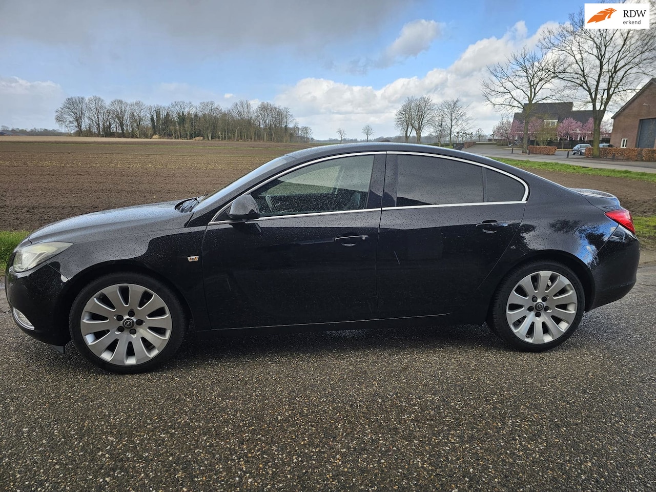 Opel Insignia - 2.0 T Sport 4x4 2.0 T Sport 4x4 - AutoWereld.nl