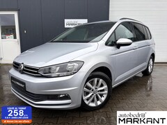 Volkswagen Touran - 1.2 TSI Trekhaak / Camera / Apple Carplay