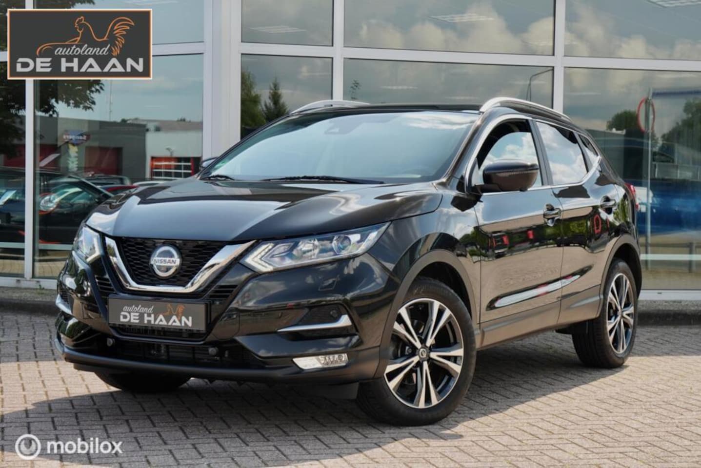 Nissan Qashqai - 1.3 N-Connecta NAVI CAMERA STOELV. PDC 18 - AutoWereld.nl