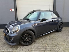 MINI Cooper S - 1.6 / 50 Year Edition / NAP / Panoramadak