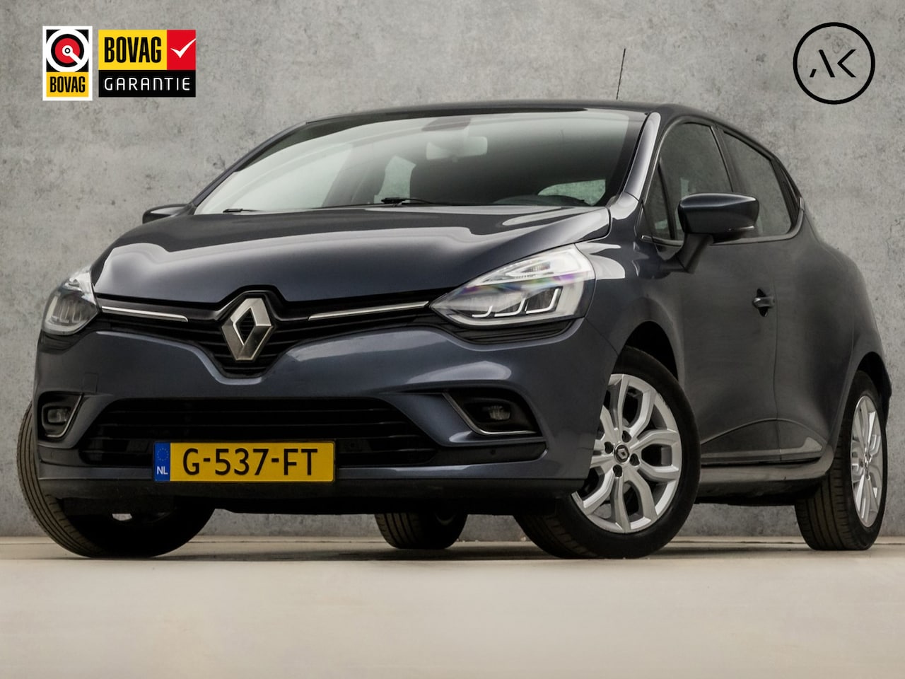 Renault Clio - 0.9 TCe Intens Sport (NAVIGATIE, CLIMATE, LEDER/ALCANTARA, CAMERA, SPORTSTOELEN, LED KOPLA - AutoWereld.nl