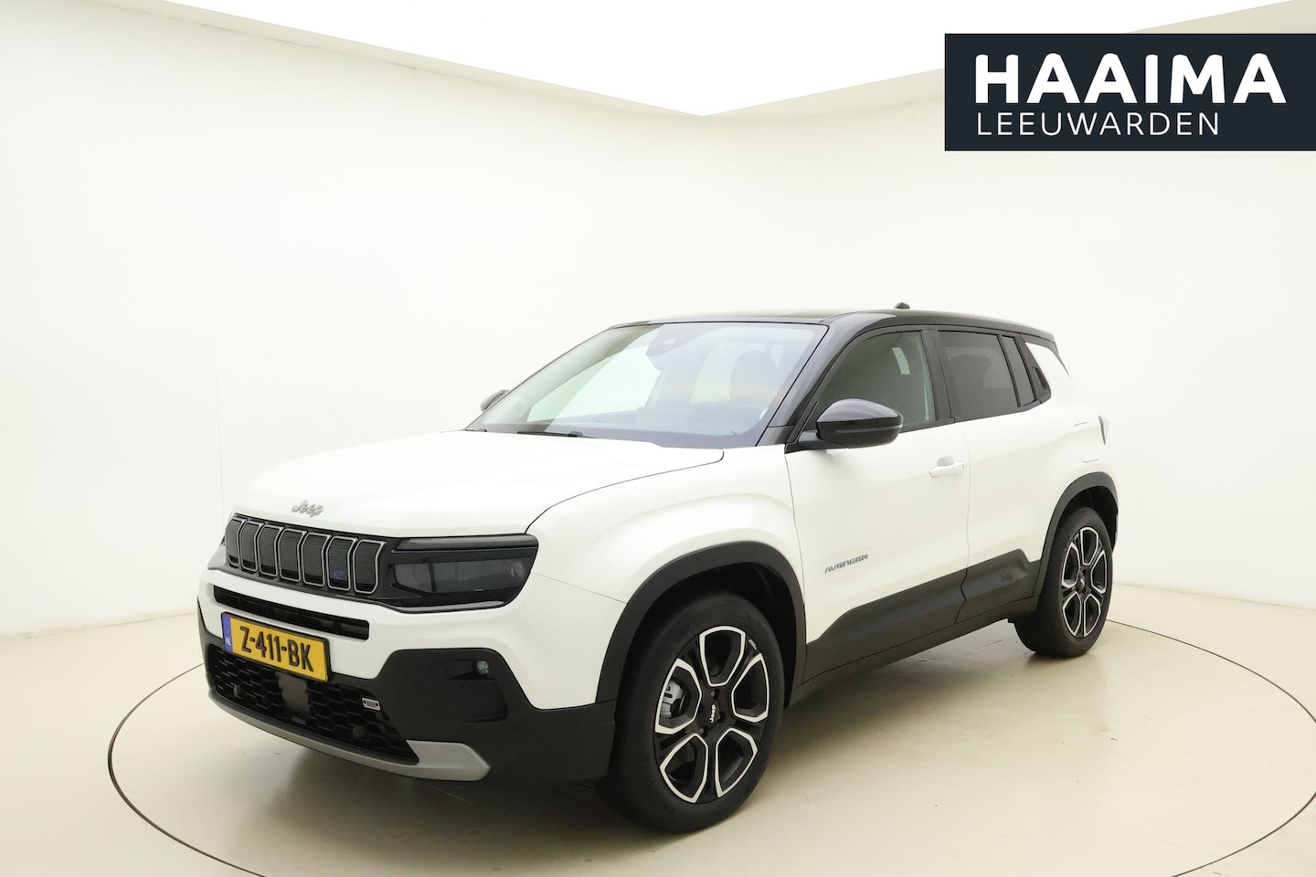 Jeep Avenger - Summit 54 kWh | Navigatie via Carplay | Climate control | Electrische achterklep | Stoelve - AutoWereld.nl
