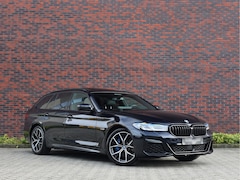 BMW 5-serie Touring - 530e xDrive | Pano - Trekhaak - HUD