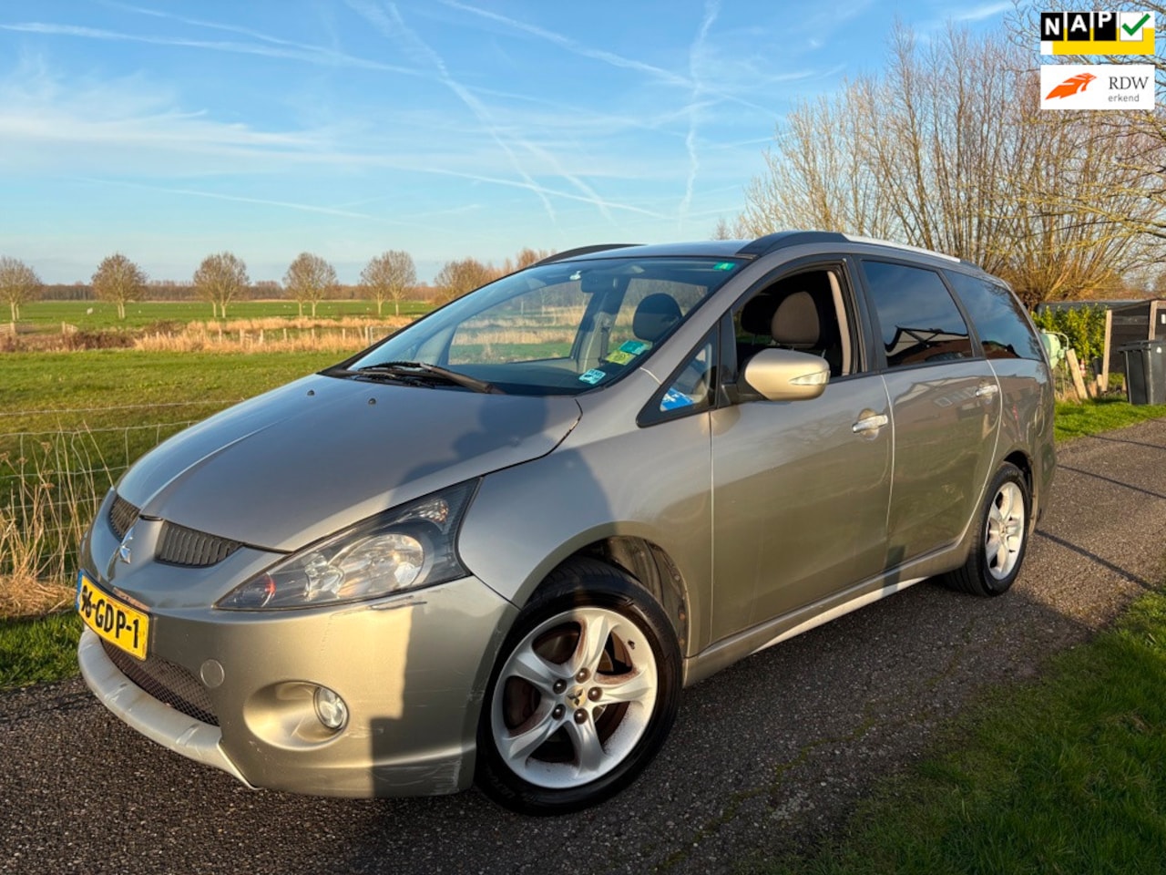 Mitsubishi Grandis - 2.4-16V InSport 2.4-16V InSport - AutoWereld.nl