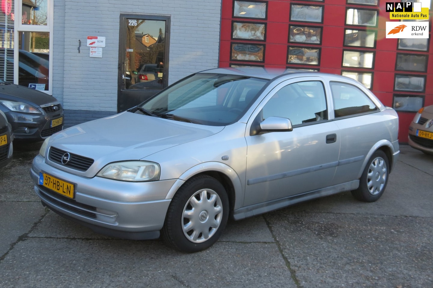Opel Astra - 1.6 GL 162.000 km GEEN APK !!! - AutoWereld.nl