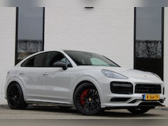 Porsche Cayenne Coupé - 4.0 Turbo S E-Hybrid / Sportdesign Pakket / Hoogglans / Krijt / Vol Opties / NIEUWSTAAT