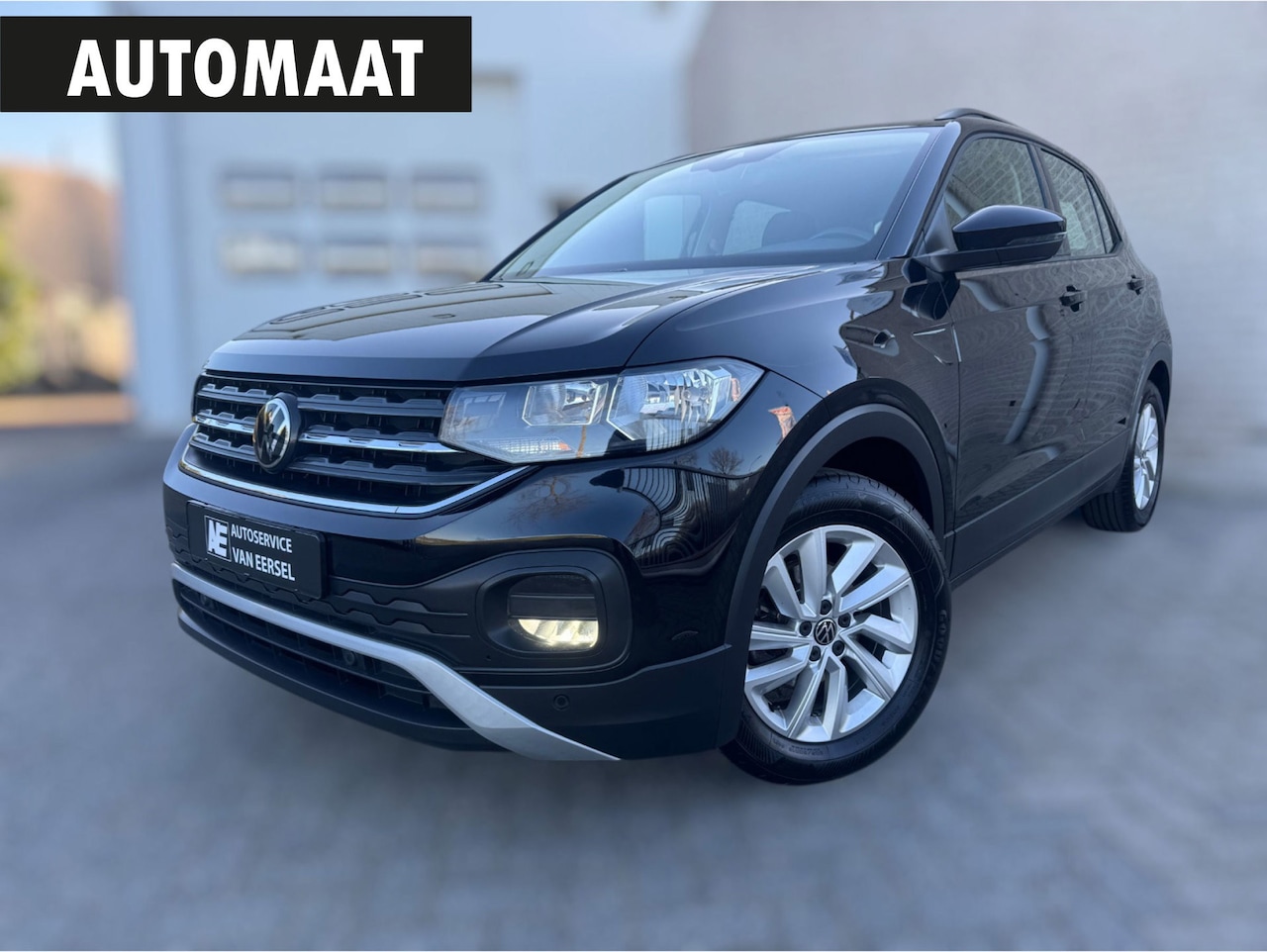 Volkswagen T-Cross - 1.0 TSI Life CAMERA / PDC VOOR & ACHTER / CARPLAY / STOELVERWARMING / CLIMATE CONTROL / EL - AutoWereld.nl