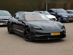 Porsche Taycan Cross Turismo - Turbo S 93 kWh / SoH 90, 9% / Panoramadak / 360Camera / Head-up / Passenger Display / Luch