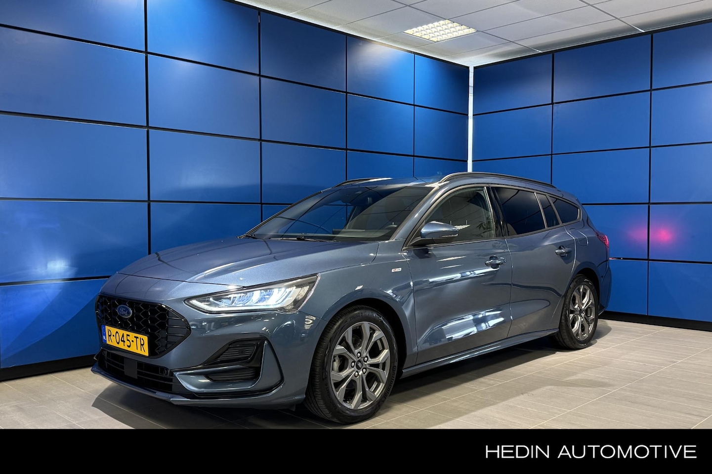 Ford Focus Wagon - 1.0 EcoBoost Hybrid ST Line 1.0 EcoBoost 125PK Hybrid ST Line - AutoWereld.nl