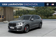BMW X1 - xDrive25e M Sport Automaat / Panoramadak / Trekhaak / Achteruitrijcamera / Sportstoelen /