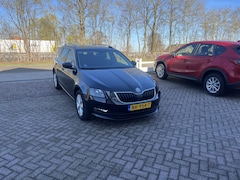 Skoda Octavia Combi - 1.0 TSI Greentech Ambition Business TREKHAAK CRUISE NAVI CARPLAY