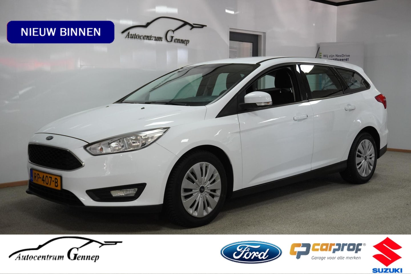 Ford Focus Wagon - 1.0 Lease Edition | Trekhaak | - AutoWereld.nl