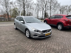 Volvo V60 - 1.6 T4 R-Design TREKHAAK OPEN DAK BLISS ADD CRUISE LEER