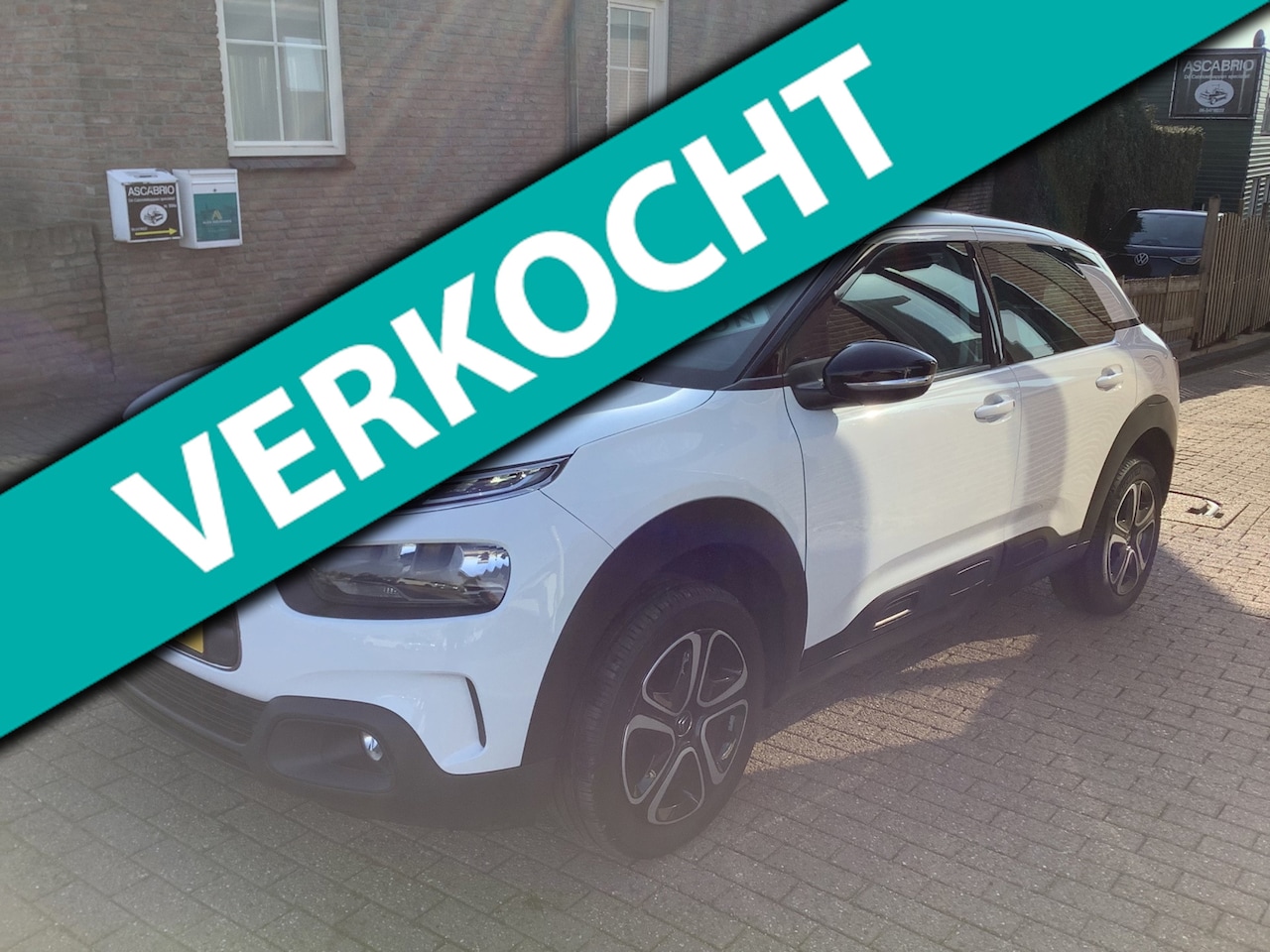 Citroën C4 Cactus - 1.2 PureTech Feel schade vrij weinig km - AutoWereld.nl