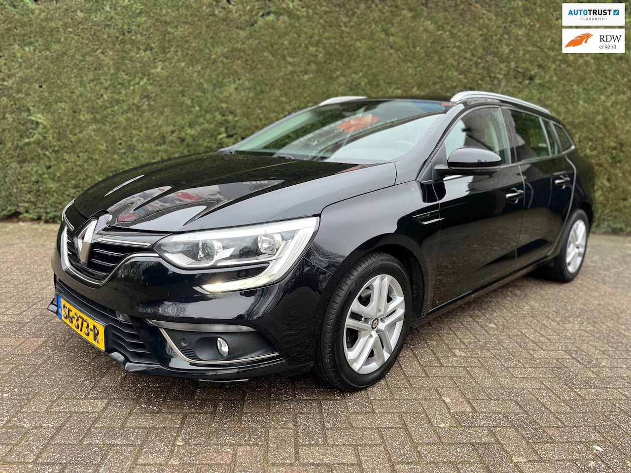 Renault Mégane Estate - 1.2 TCe Limited Apple-arplay, Key-less, PDC V+A, Cruise ! - AutoWereld.nl