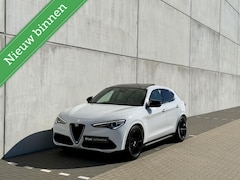 Alfa Romeo Stelvio - 2.0 Super | memory | pano | Pogea | CarPl