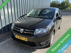 Dacia Sandero - 0.9 TCe Blackline NWE KETTING/AIRCO/5DRS/NAVI/CRUISE