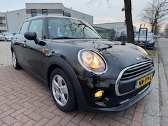 MINI One - 1.5 D 5deurs Salt Business Airco, Navigatie Nette Auto