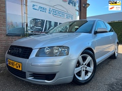 Audi A3 - 1.6 Attraction|Trekhaak|Clima|Verlaagd|Sport|