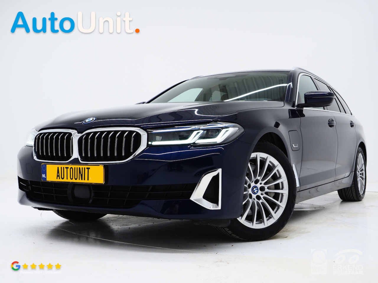 BMW 5-serie Touring - 530e Luxury Line | LaserLED | Harman/Kardon | M Stuur | Leder | HUD | Keyless | Adaptive C - AutoWereld.nl