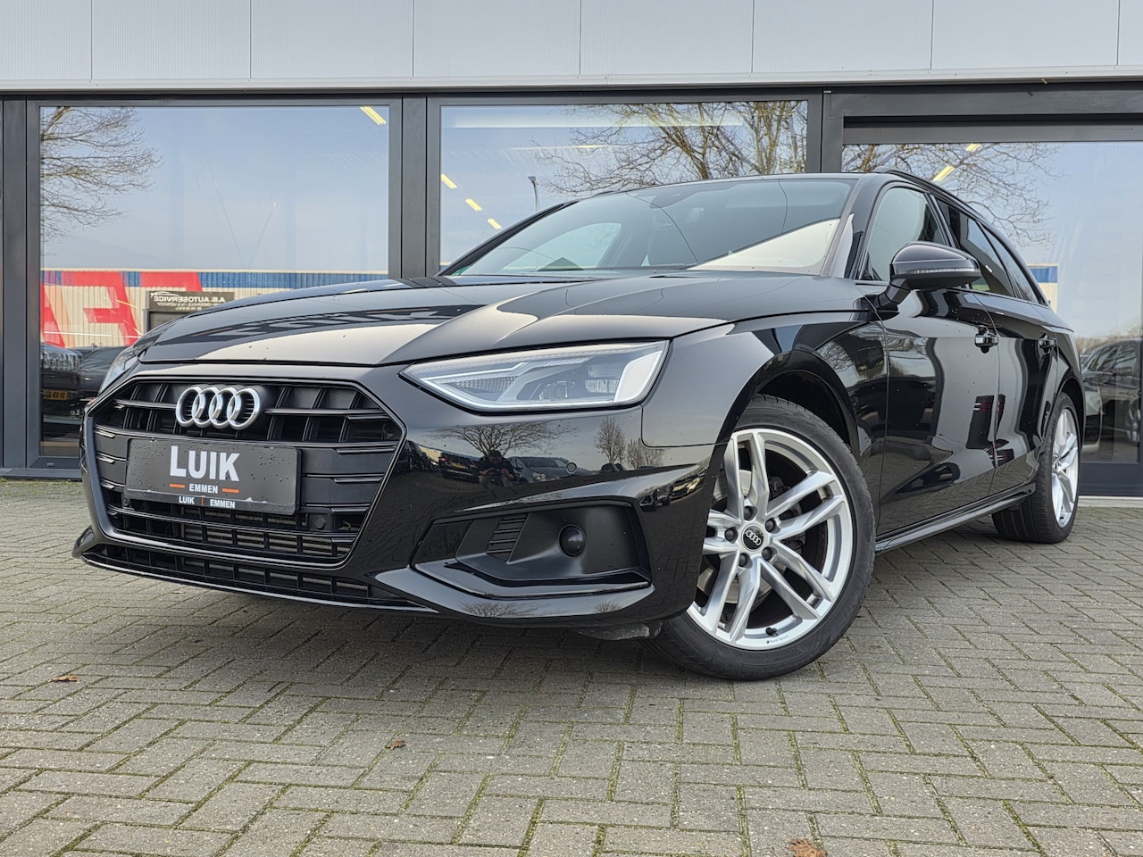 Audi A4 Avant - 35 TFSI Pro Line + S-LINE VELGEN + ADAPT CRUISE + VOLLEER + LED + DSP SOUND + MEMORY - AutoWereld.nl