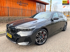 BMW i5 Touring - EDrive40 M-Sport PRO, B&W, panorama, trekhaak