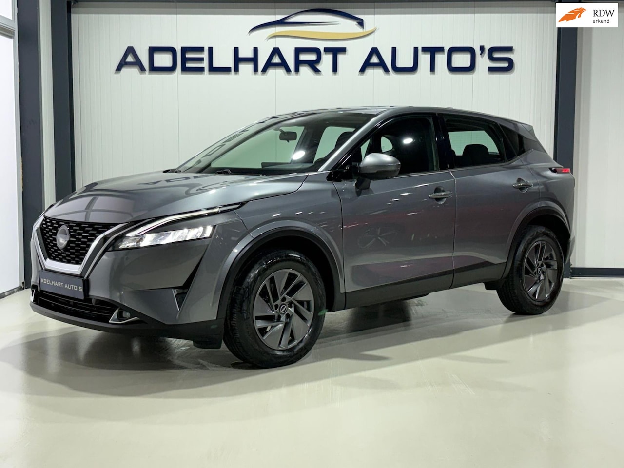 Nissan Qashqai - 1.3 MHEV Business Design 158 PK Automaat / Navigatie full map / 360 Camera / Cruise contro - AutoWereld.nl