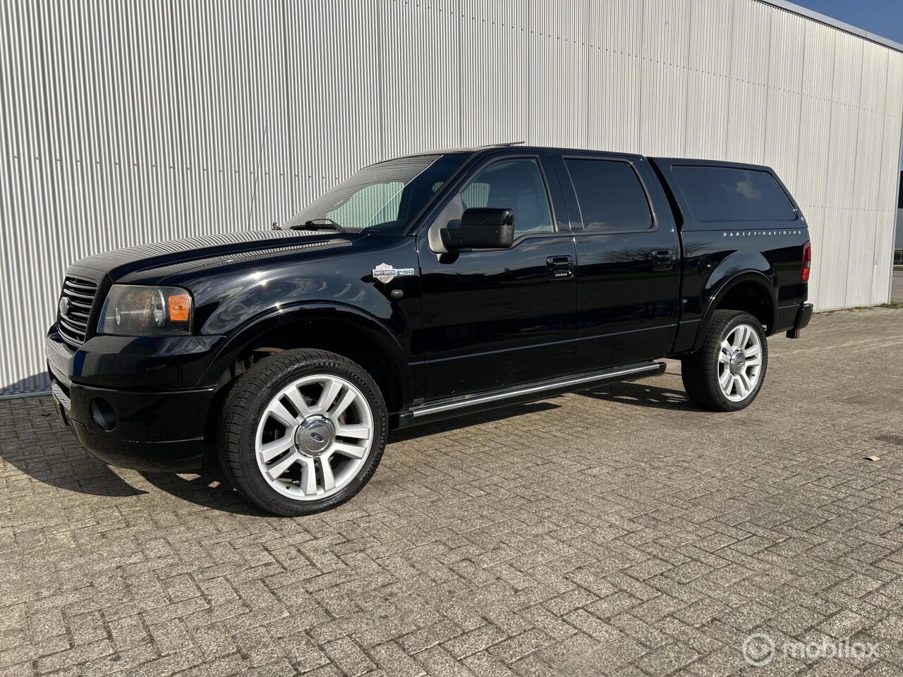 Ford F150 - USA 5.4 V8 Harley-Davidson lpg crew cab - AutoWereld.nl