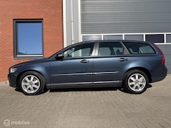 Volvo V50 - 2.4 Geartronic Edition - 1e eig. - Dealer onderh