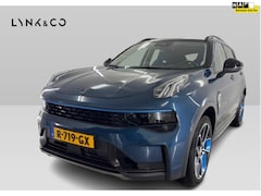 Lynk & Co 01 - 1.5 261pk PHEV 7DCTH | Orig.NL | PanoramaDak | 360 graden Camera | Carplay |