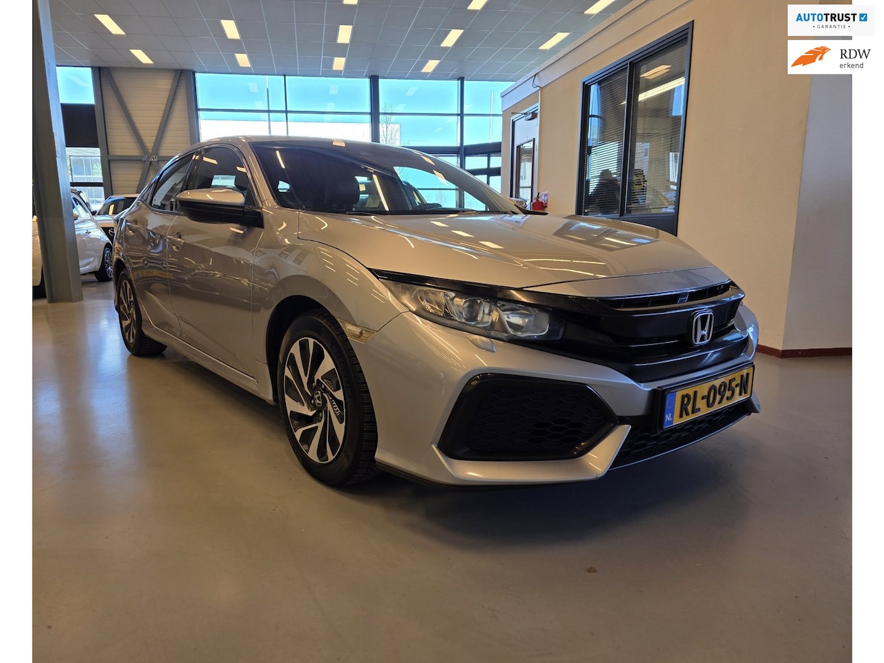 Honda Civic - 1.0 i-VTEC Comfort |Automaat - AutoWereld.nl