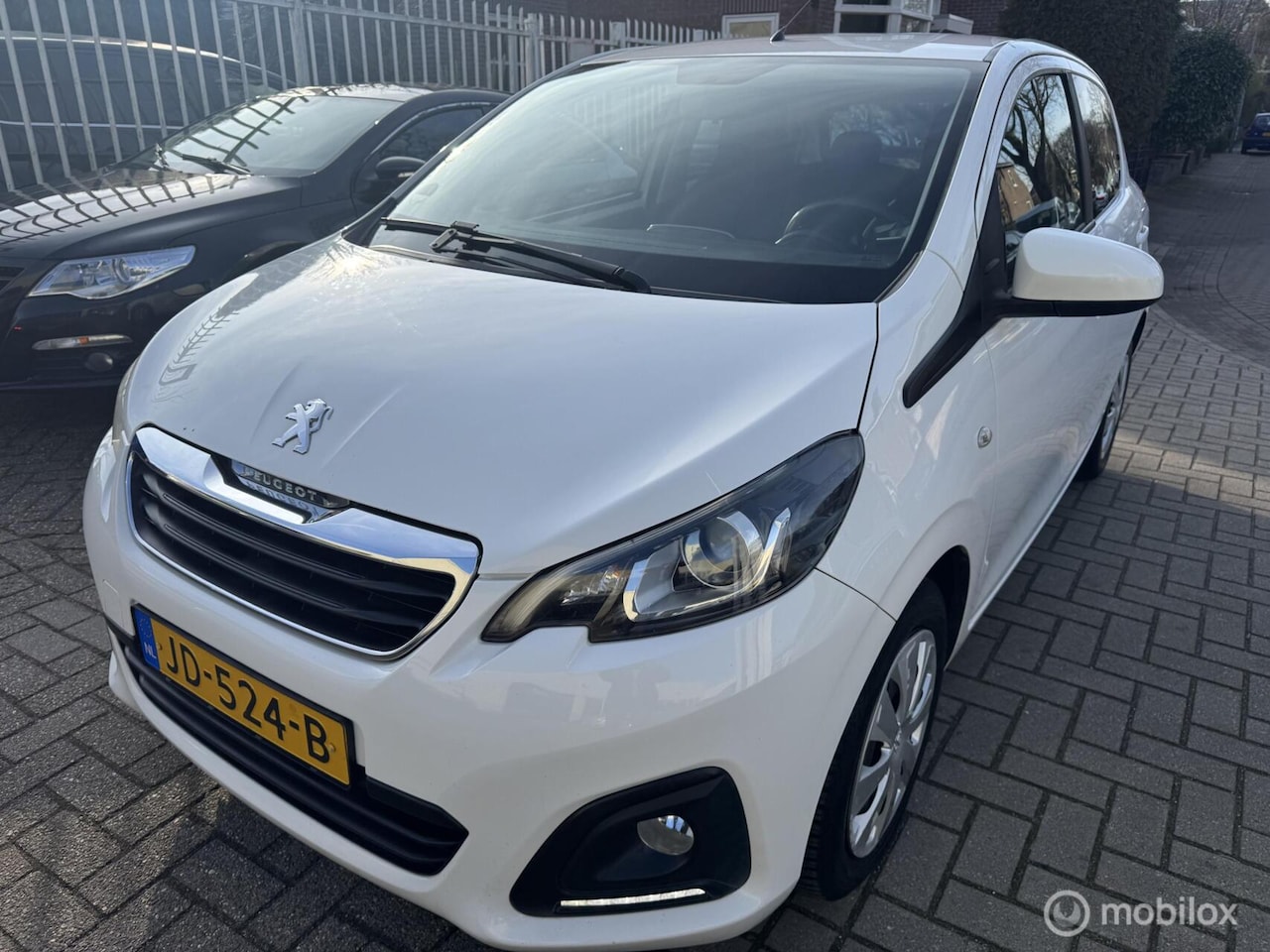 Peugeot 108 - 1.0 e-VTi Active TOP! 1.0 e-VTi Active TOP! - AutoWereld.nl