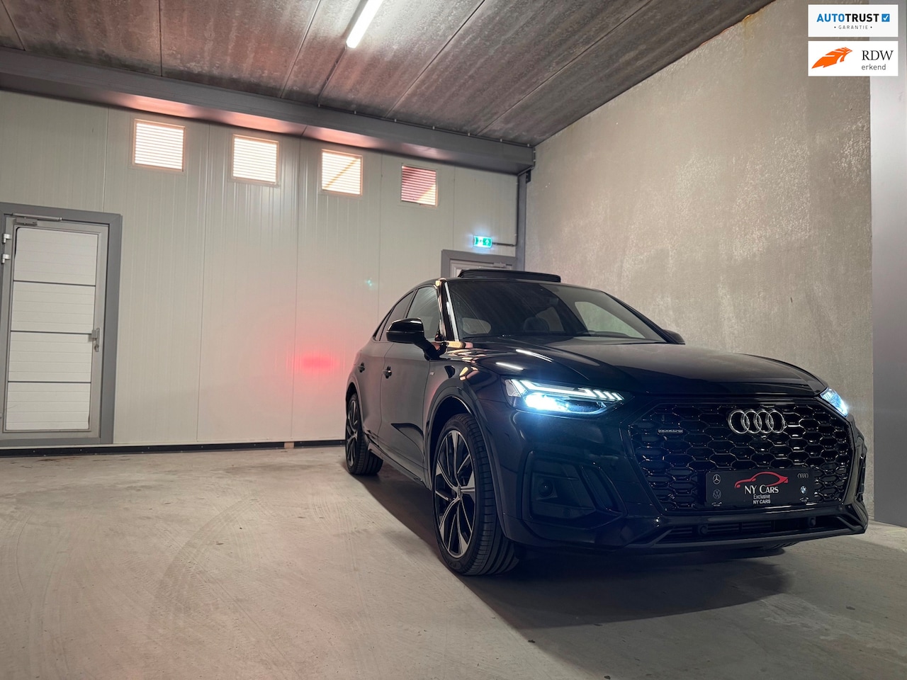 Audi Q5 Sportback - 50 TFSI e S edition Competition Pano| 360 Camera| Matrix |Keyless - AutoWereld.nl
