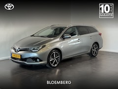 Toyota Auris Touring Sports - 1.8 Hybrid Executive | Stoelverwarming | Parkeersensoren | Achteruitrijcamera |