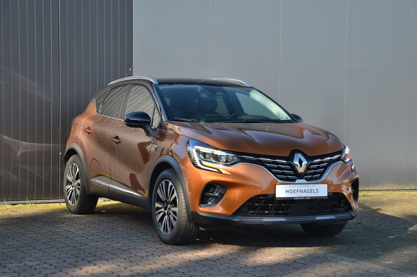 Renault Captur - 1.3 TCe 155 Initiale Paris * Leder * Bose * Automaat * - AutoWereld.nl
