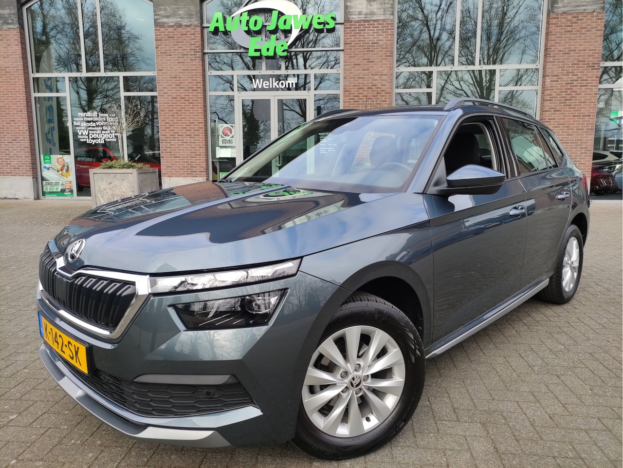 Skoda Kamiq - 1.0 TSI Business Edition Stoelverwarming - Navigatie - Digitaal dashboard - Premium audio - AutoWereld.nl