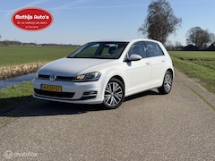Volkswagen Golf - 1.4 TSI Highline Keyless DSG Navi Climate goed onderhouden