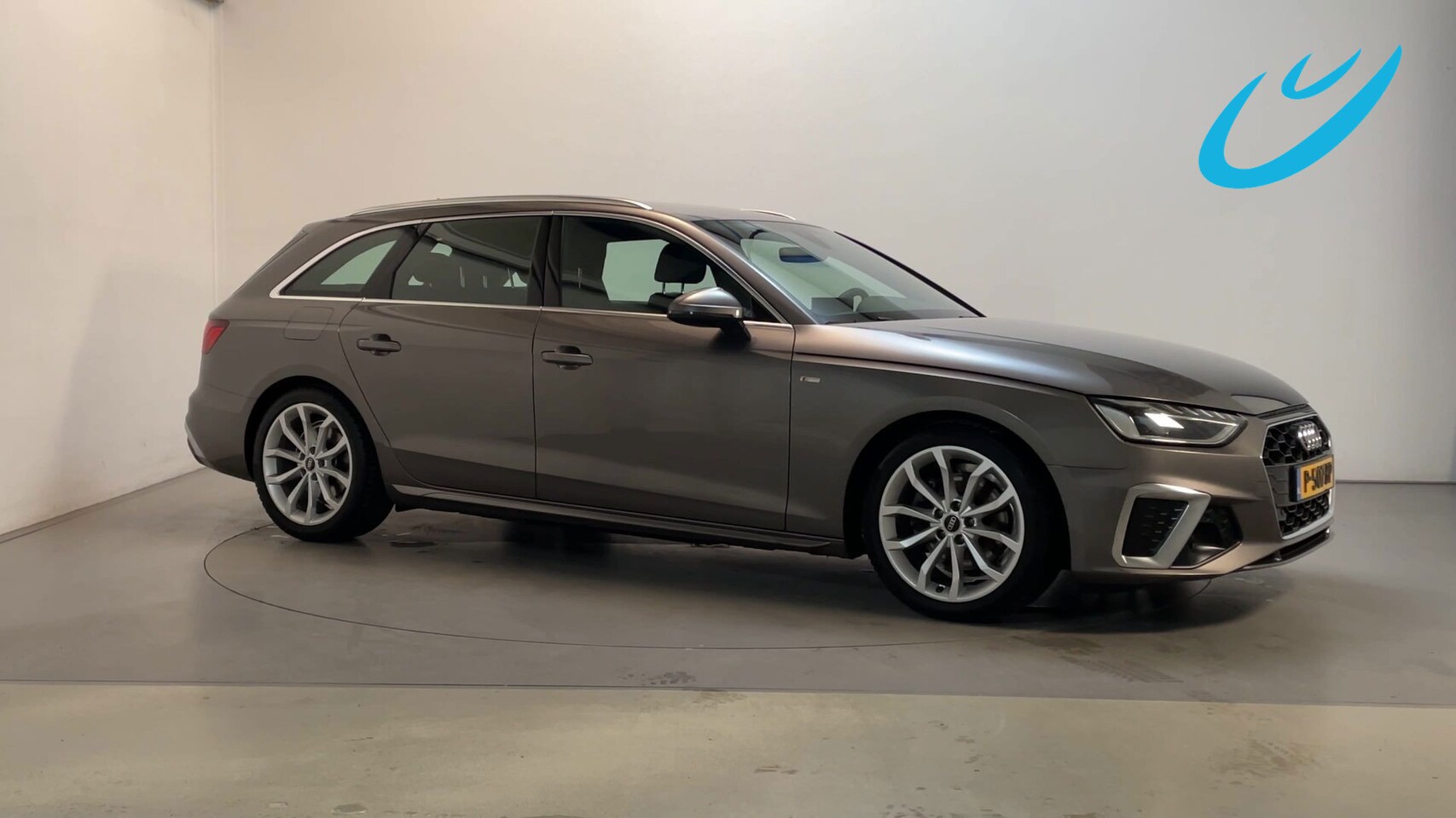 Audi A4 Avant - 35 TFSI S Edition LED Stoelverwarming Adaptive Cruise Parkeersensoren - AutoWereld.nl