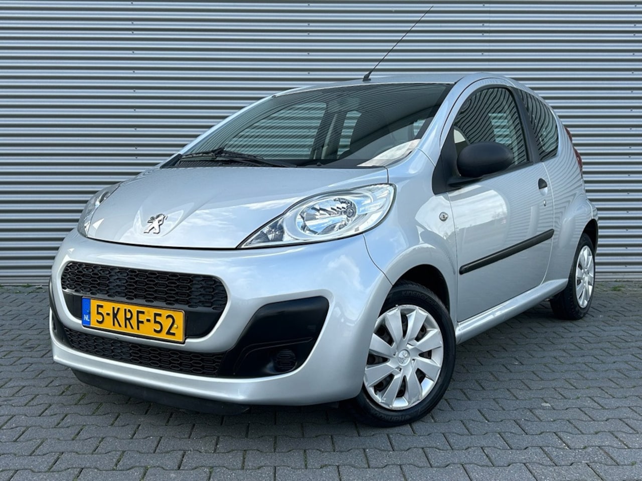 Peugeot 107 - 1.0 Access Accent | Airco | Lage Kilometerstand | Dealer onderhouden | - AutoWereld.nl
