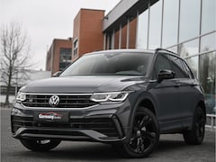 Volkswagen Tiguan - 1.4TSI 245pk eHybrid R-Line Business+ Dolphin Grey IQ-Light ACC Sfeerverlichting Tr.haak W