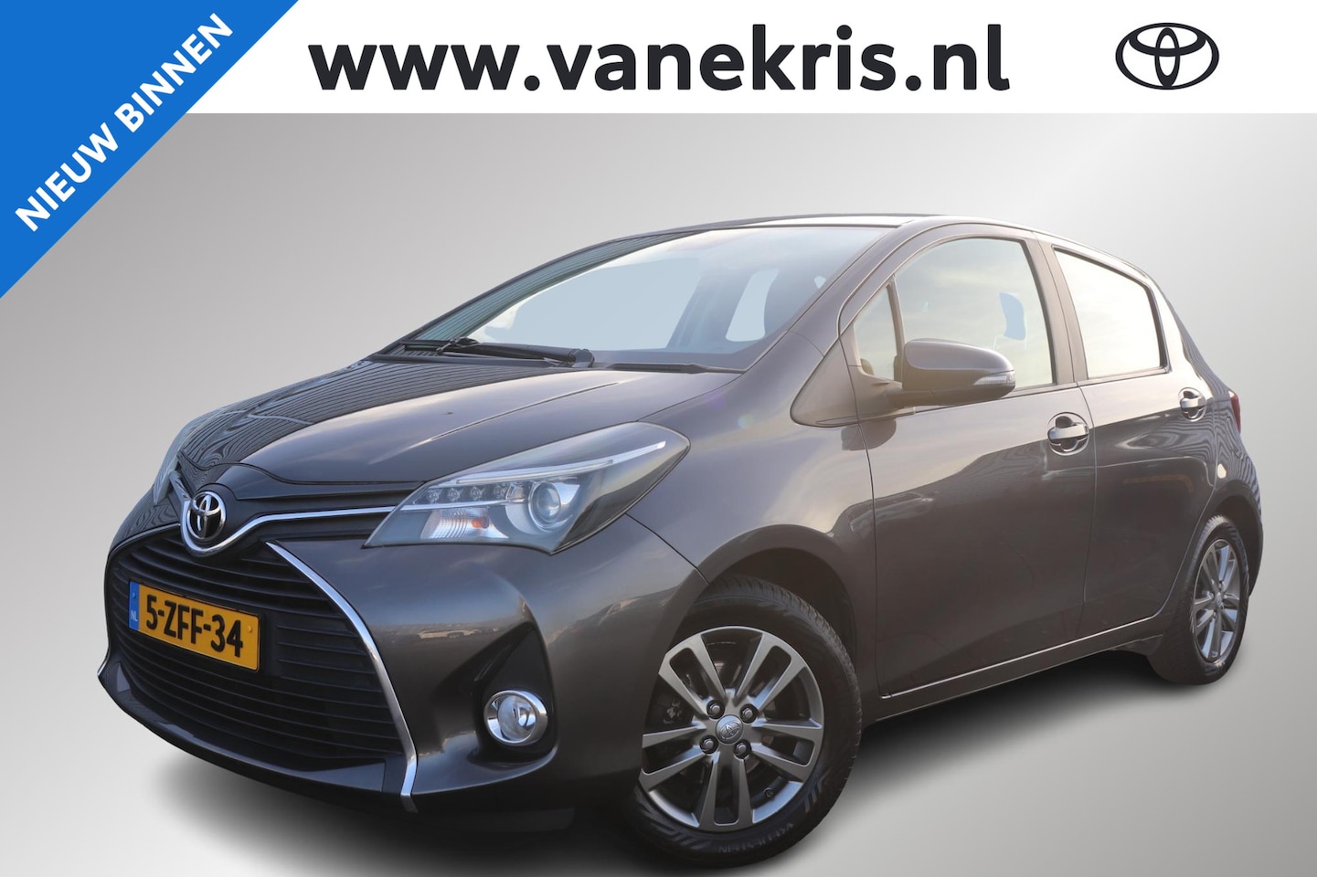Toyota Yaris - 1.3 VVT-i Aspiration 1.3 VVT-i Aspiration, All-season, Trekhaak, Bluetooth, Camera! - AutoWereld.nl
