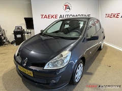 Renault Clio - 1.2-16V Authentique APK/NAP/AIRCO/5DRS