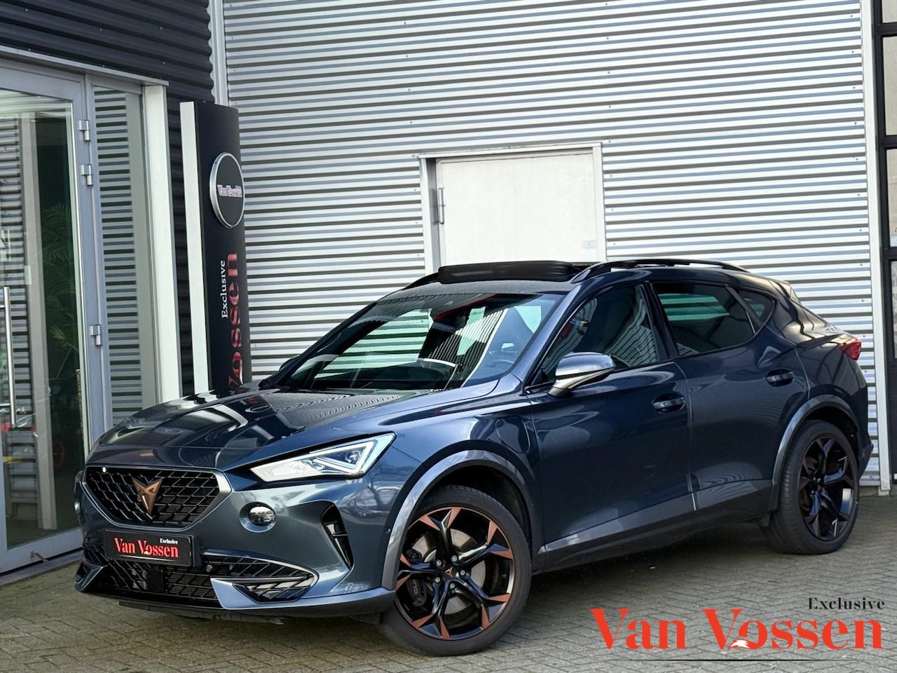 CUPRA Formentor - 1.4 e-Hybrid VZ Copper Edition|Pano|Memory|Camera|Sfeer|Carplay|245PK - AutoWereld.nl