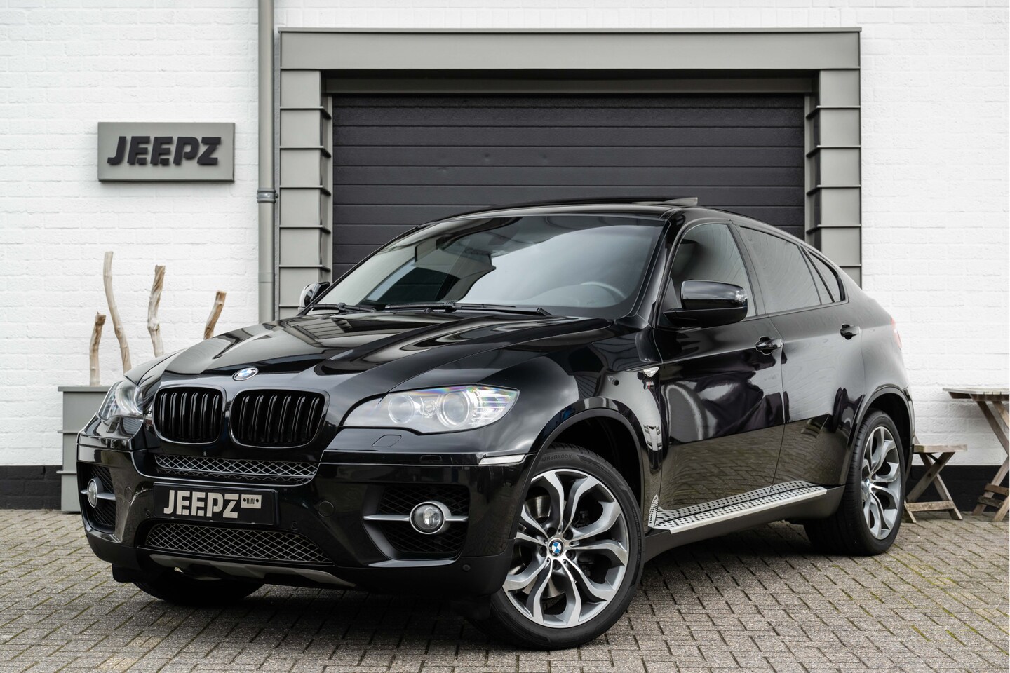 BMW X6 - xDrive35i M-sport / Schuifdak / 5 pers. - AutoWereld.nl