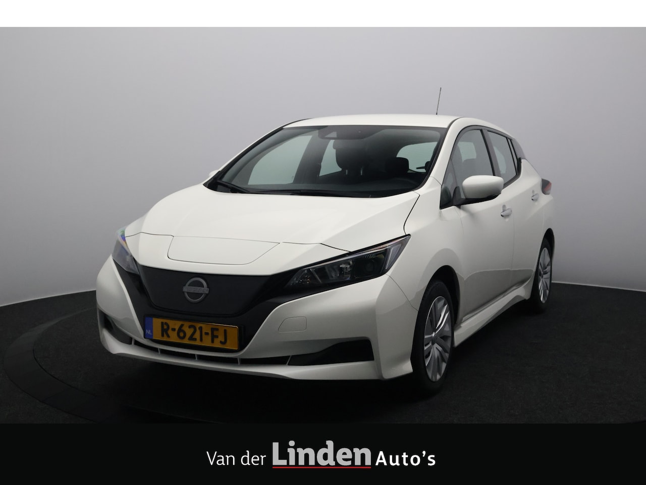 Nissan LEAF - Visia 40 kWh SOH 95.5% | DAB | Dodehoekdetectie - AutoWereld.nl