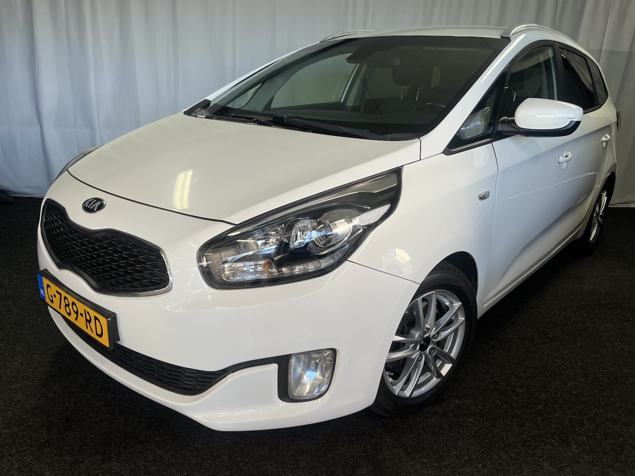 Kia Carens - 2.0 GDi Business Pack ECC/STOELVERW./AUTOMAAT/CAMERA - AutoWereld.nl