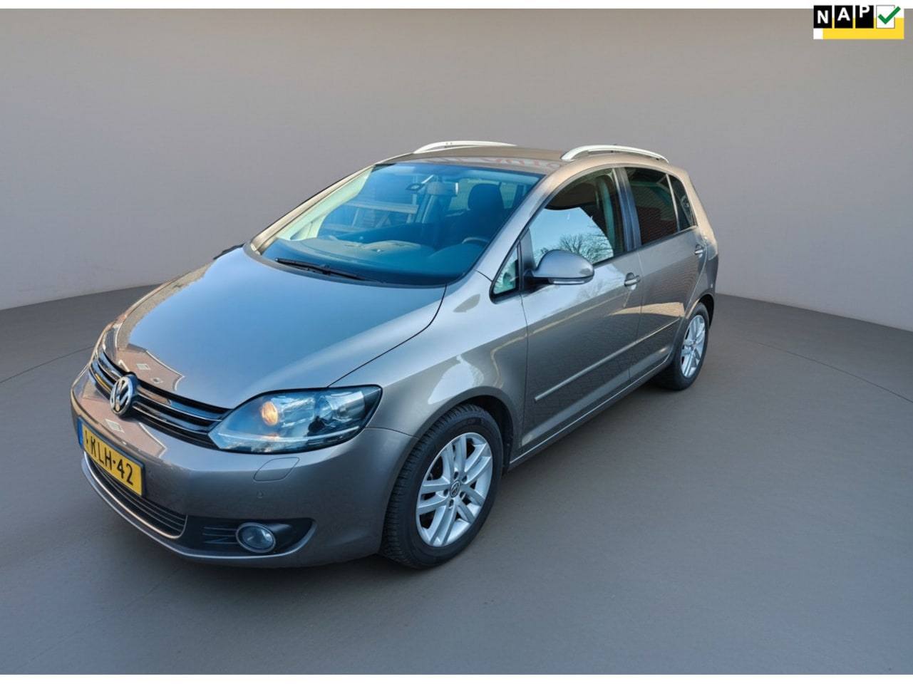 Volkswagen Golf Plus - 1.4 TSI Highline 1.4 TSI Highline, Trekhaak, Xenon, Clima, PDC, Cruise, lage KMS, NAP - AutoWereld.nl
