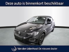 Volkswagen T-Roc Cabrio - 1.5 TSI 150pk Automaat Black Style R-Line / Trekhaak / Alarm / Adaptive Cruise